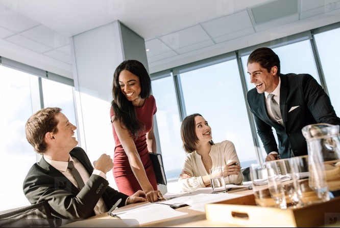 10 Employee Benefits for Small Businesses in 2025 no title image